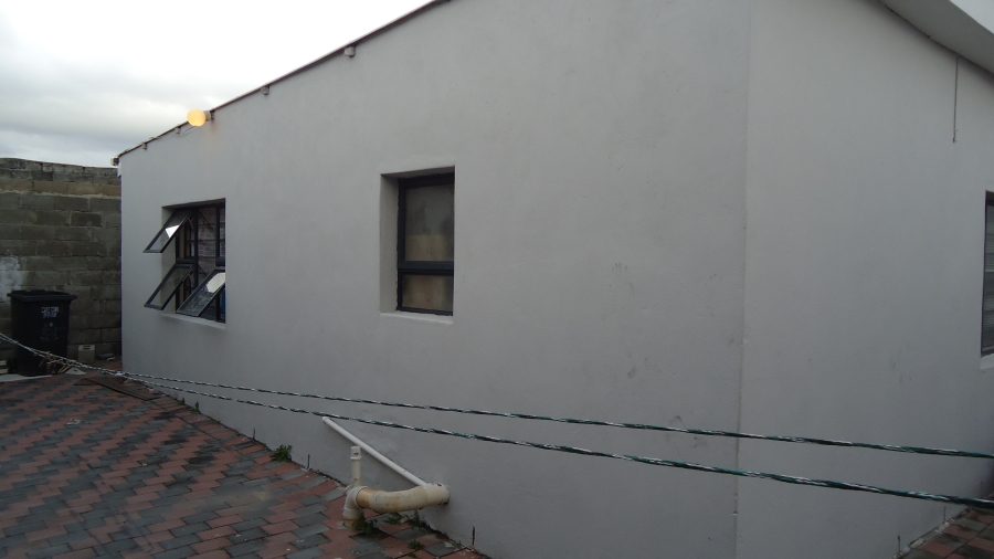 4 Bedroom Property for Sale in The Connifers Western Cape